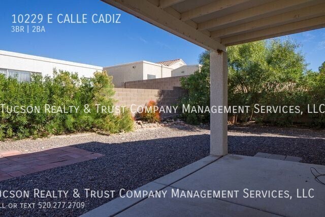 property at 10229 E Calle Cadiz