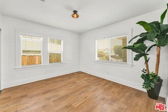 1333 S Hudson Ave in Los Angeles, CA - Building Photo - Building Photo