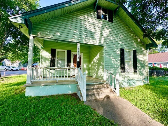 property at 1501 S Church St