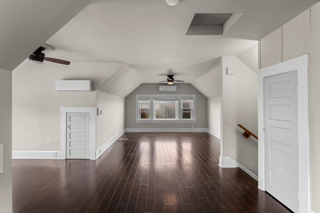 531-535 W Juniper St in San Diego, CA - Building Photo - Building Photo