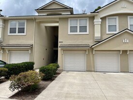9400 Underwing Way in Jacksonville, FL - Building Photo