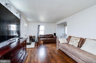 117 E Broad St in Shillington, PA - Building Photo - Building Photo