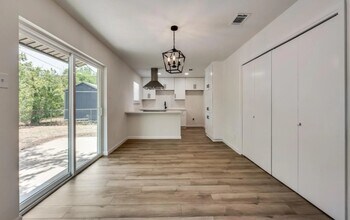 1004 Darnell Ave in Benbrook, TX - Building Photo - Building Photo