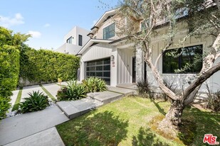 838 N Sierra Bonita Ave