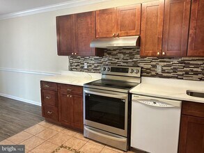 18605 Turmeric Ct in Germantown, MD - Building Photo - Building Photo