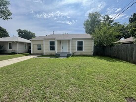 5102 N Beaver Ave in Bethany, OK - Building Photo
