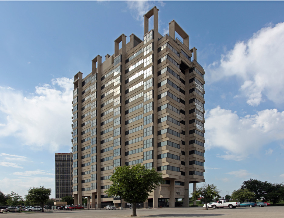 Pegasus Villas 62+ Apartments in Dallas, TX - Building Photo