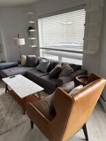 10226-10104 104 Street NW in Edmonton, AB - Building Photo