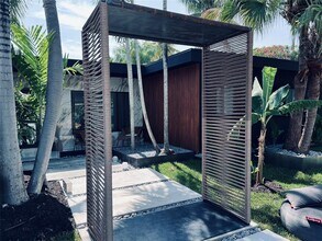 1232 NE 17th Way in Fort Lauderdale, FL - Building Photo - Building Photo