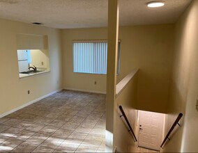 630 Pavare Ct in Winter Haven, FL - Building Photo - Building Photo
