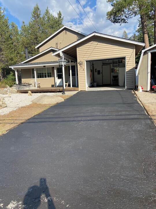 2673 Wailaki St in South Lake Tahoe, CA - Building Photo