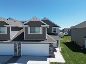 835 W Bellezza St in Lincoln, NE - Building Photo