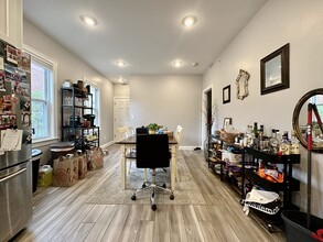 7 Carolina Ave, Unit 1 in Boston, MA - Building Photo - Building Photo