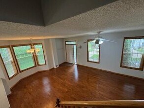 1578 Woodlynn Ave in Maplewood, MN - Building Photo - Building Photo