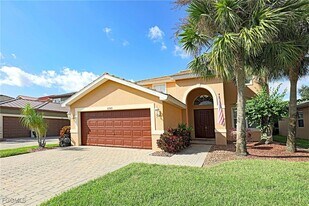 11565 Plantation Preserve Cir S in Ft. Myers, FL - Building Photo