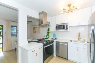 94-1444-1444 Lanikuhana Ave in Mililani, HI - Building Photo - Building Photo