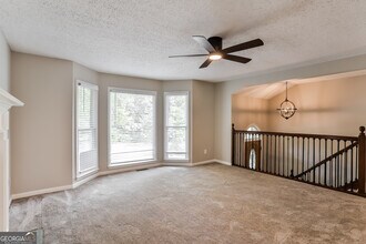 300 Ladora Dr in Dallas, GA - Building Photo - Building Photo