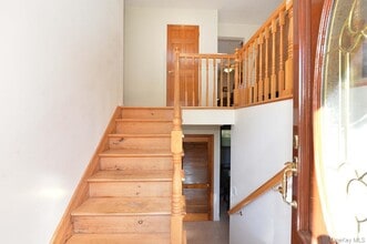 13 Park Terrace in Valley Cottage, NY - Building Photo - Building Photo