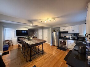 264 Main St in Stoneham, MA - Building Photo - Building Photo