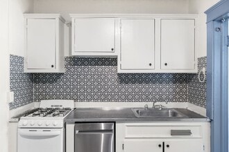 Tivoli in Birmingham, AL - Building Photo - Interior Photo