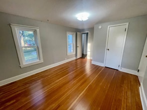 2055 140th St in Boone, IA - Foto de edificio - Building Photo