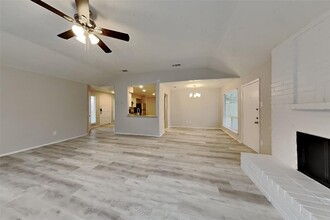 7307 Daylight Ln in Houston, TX - Building Photo - Building Photo