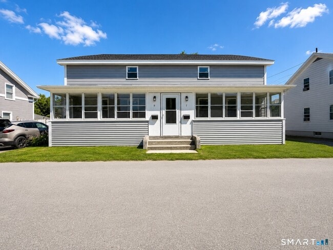 property at 7 Mohegan St