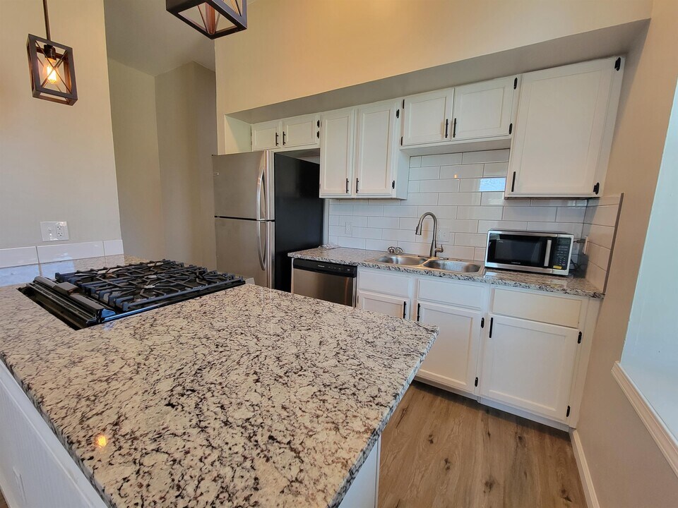 2910 Pennsylvania Ave, Unit 2910-1F in St. Louis, MO - Building Photo