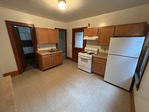 2934 N Bremen St in Milwaukee, WI - Building Photo - Building Photo