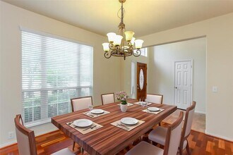 9007 Lavender Field Ct in Sugar Land, TX - Building Photo - Building Photo