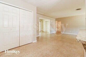 5900 Grove St S in St. Petersburg, FL - Building Photo - Building Photo