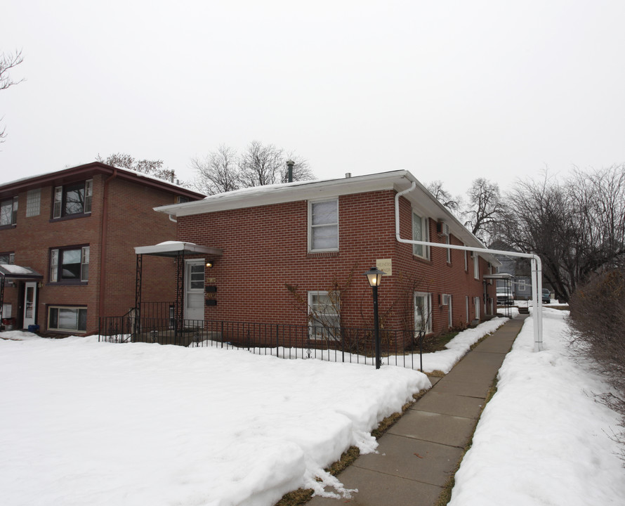 1336 B St in Lincoln, NE - Foto de edificio