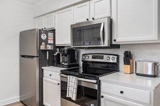 2336 Prime Cir in Kissimmee, FL - Building Photo - Building Photo