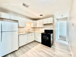 3167 Regal Ln in Cincinnati, OH - Building Photo - Building Photo