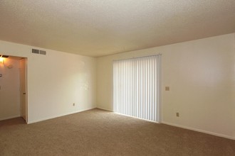 Ambassador House in Oklahoma City, OK - Building Photo - Interior Photo