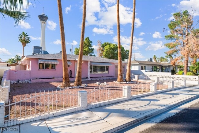 property at 2112 S Van Patten Pl