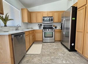 5934 Gingham St in North Las Vegas, NV - Building Photo - Building Photo