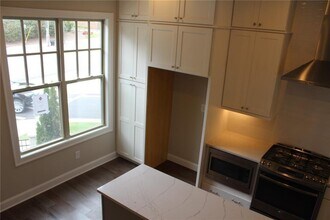 4761 Roswell Rd in Sandy Springs, GA - Building Photo - Building Photo