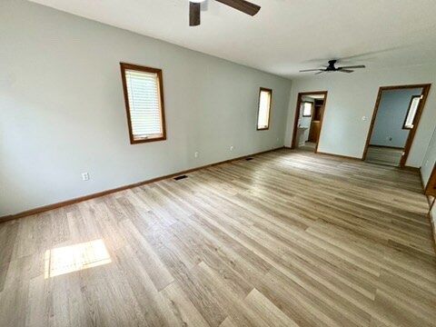 1045 Second Ave E in Horton, KS - Building Photo - Building Photo