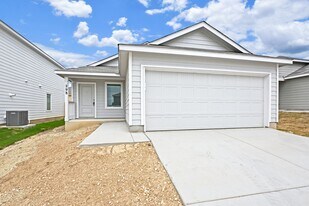298 Tahoe Ave in New Braunfels, TX - Building Photo
