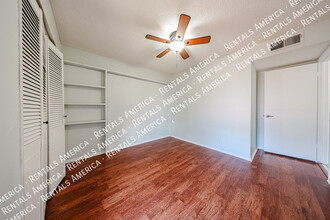 1480 W Mohawk Ln in Phoenix, AZ - Building Photo - Building Photo