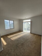 525 Florida St in Moses Lake, WA - Building Photo - Building Photo