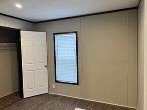 3519 Loveside Terrace in Lansing, MI - Building Photo - Building Photo