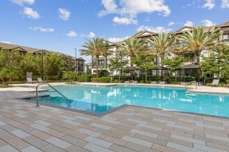 Lantower Grande Flats in Orlando, FL - Building Photo - Building Photo