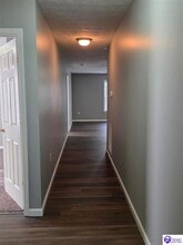 171 Red Hawk Dr in Vine Grove, KY - Building Photo - Building Photo