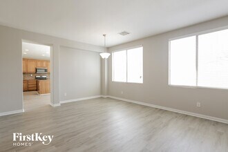 9405 Highview Rock Ct in Las Vegas, NV - Building Photo - Building Photo