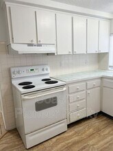 5829 Elm St in New Port Richey, FL - Building Photo - Building Photo