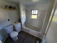18 Albany Ave, Unit Rear #2 - 6