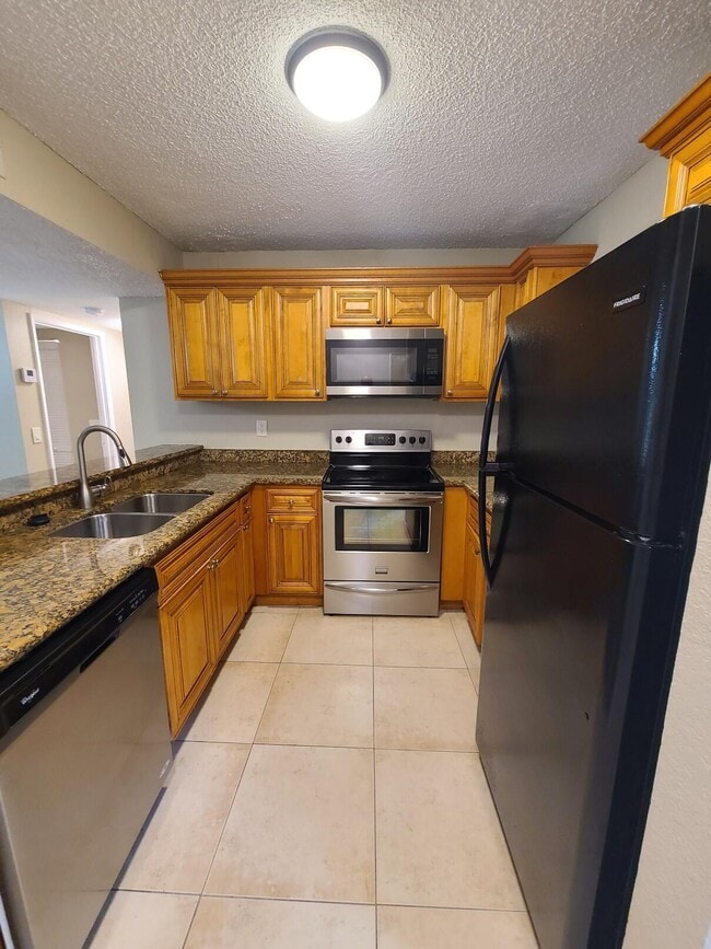 1601 Windorah Way in West Palm Beach, FL - Building Photo - Building Photo