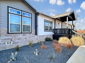 393 Fire Field Rd in New Braunfels, TX - Building Photo - Building Photo